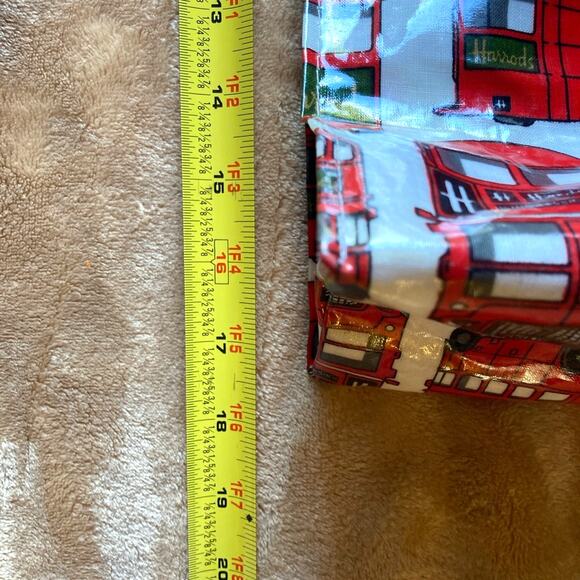 Harrods London Buses PVC Lg Shopping Bag Tote Shopper Waterproof - Picture 2 of 4